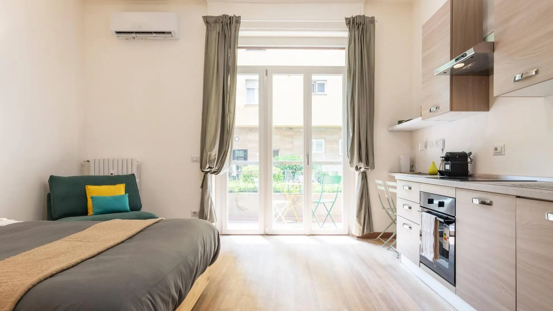 Apartamento Salutati Flexyrent Studio Ac Milão