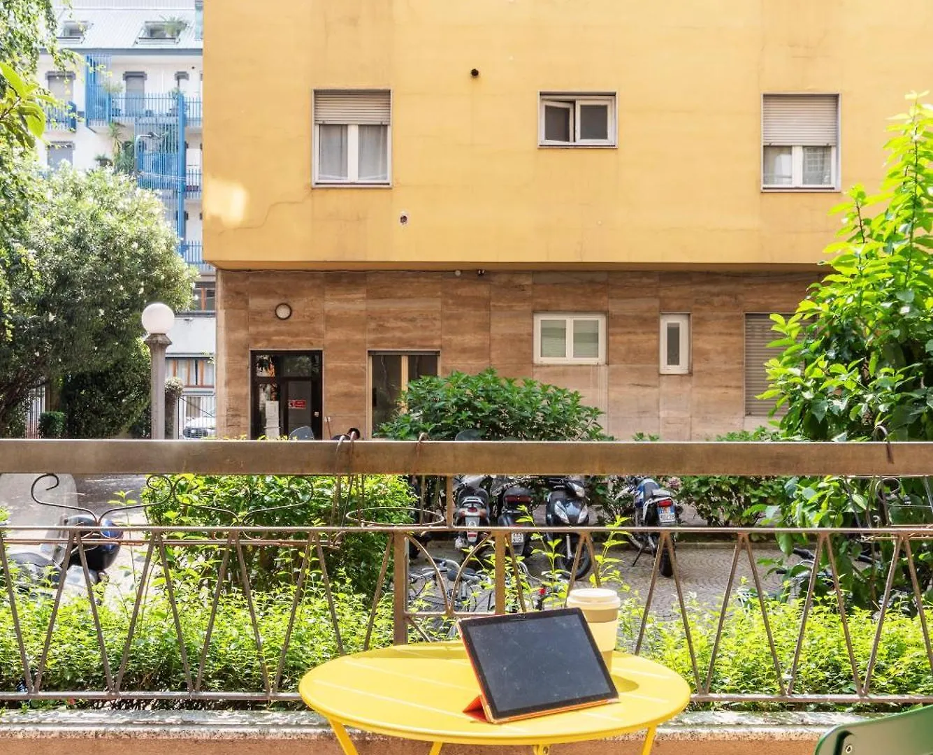 Salutati Flexyrent Studio Ac Milão Apartamento